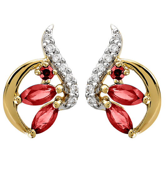 Boucles d'oreilles en or jaune serties de rubis et diamants