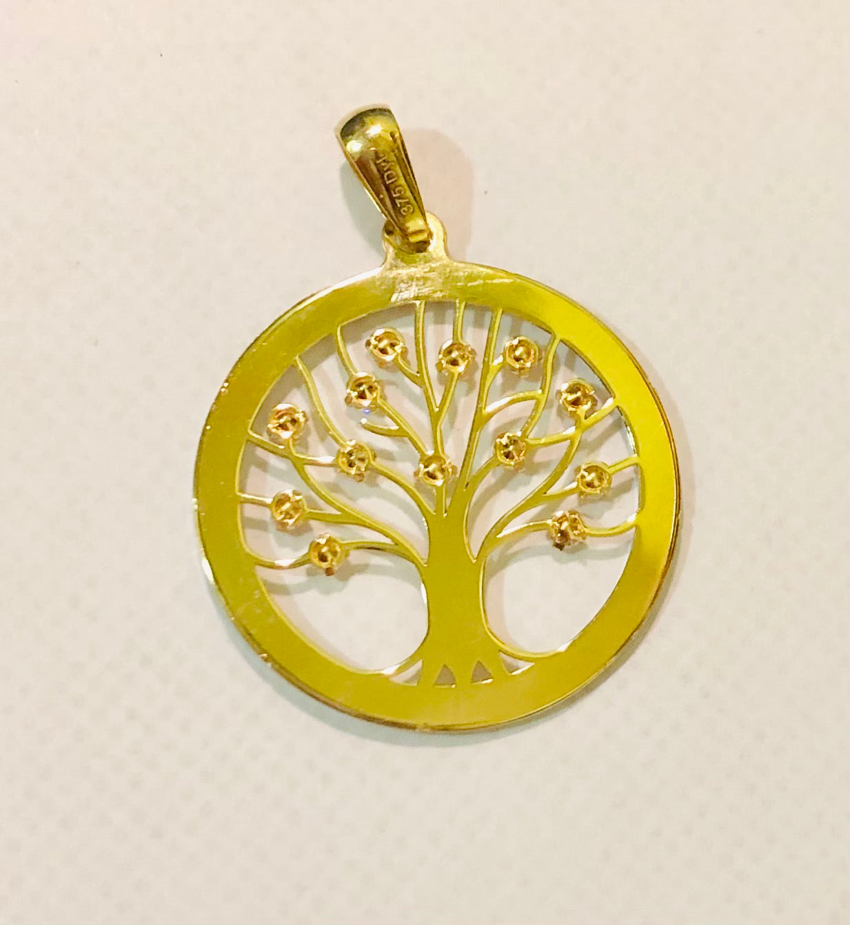 Pendentif arbre de vie en or 375