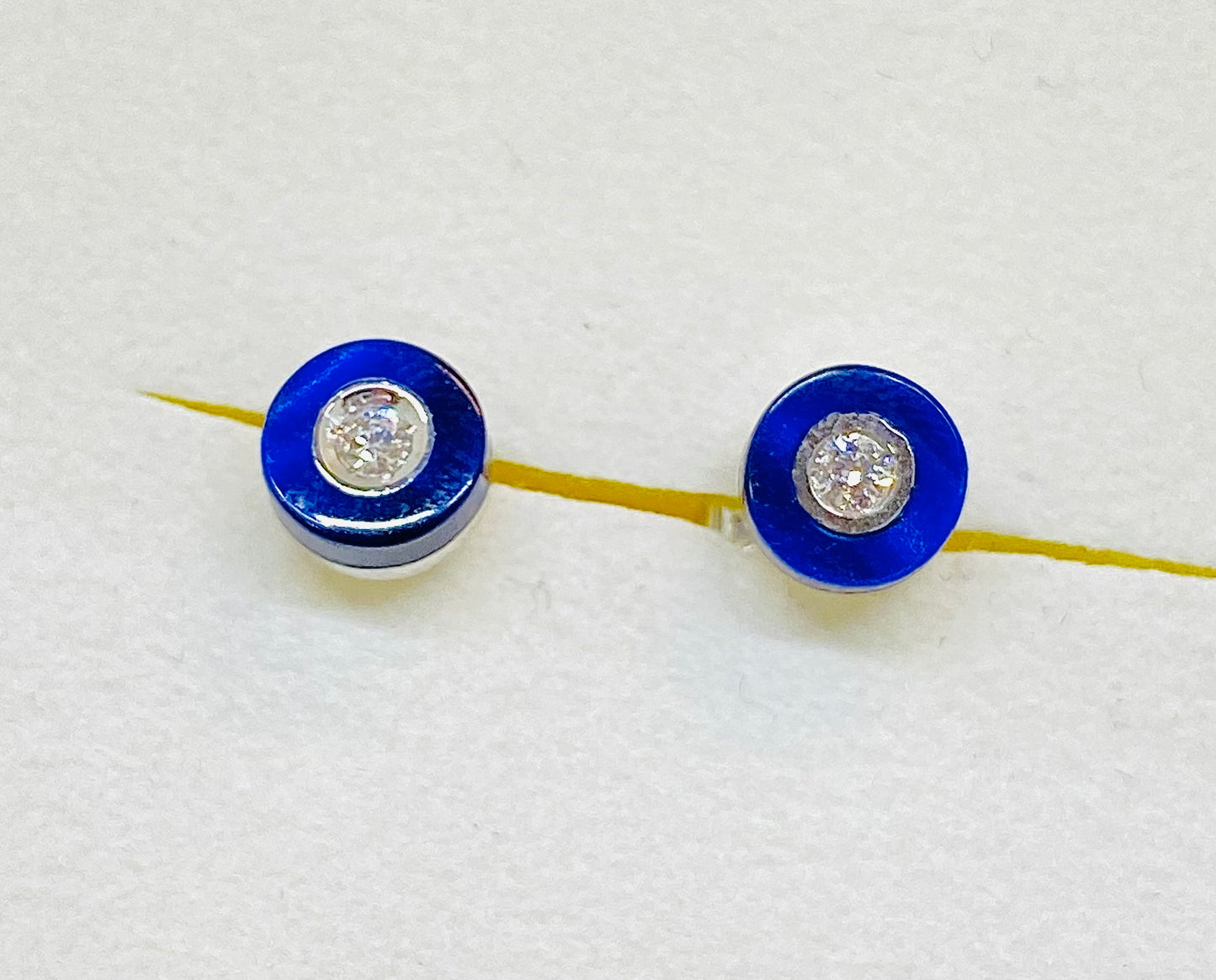 Boucles d'oreilles ronde or blanc Clozeau bleues