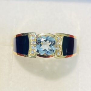 Bague Clozeau or jaune et bleu de prusse sertie de diamants et d'une topaze