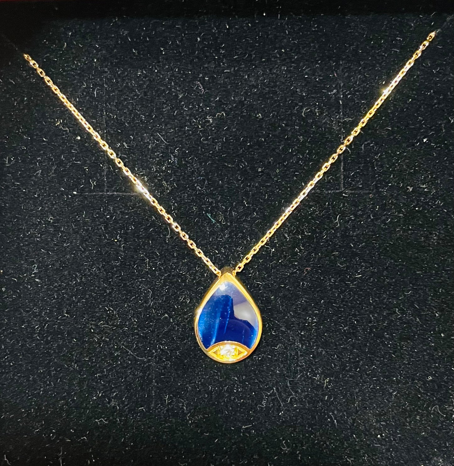 Collier Clozeau or jaune et bleu de prusse sertie d'un diamant