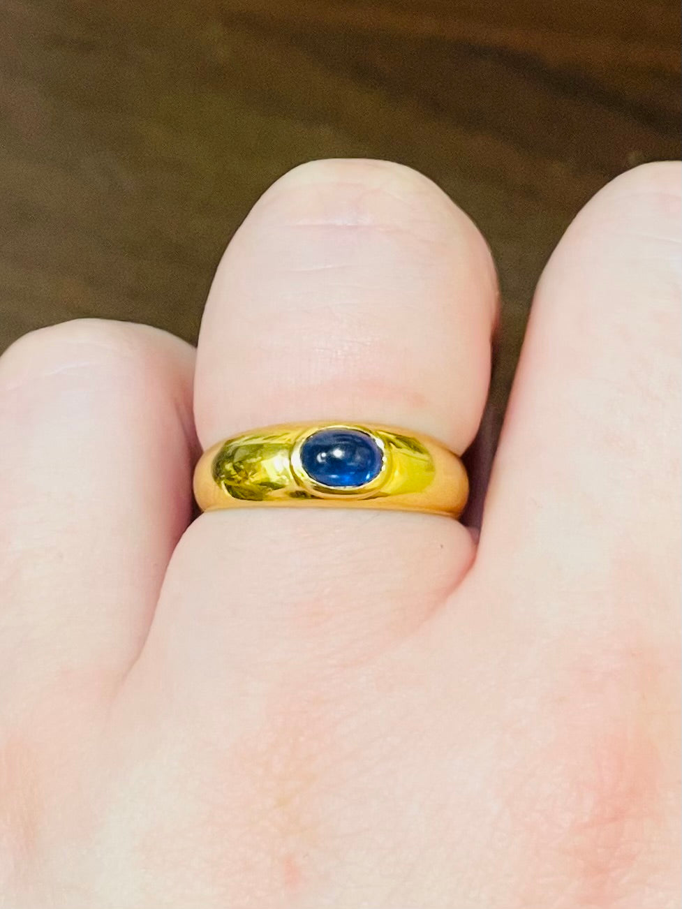 Bague en Or Jaune 18 Carats avec Saphir Cabochon