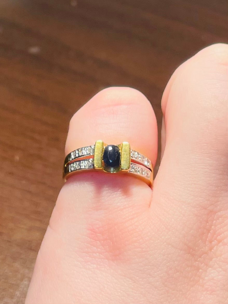 Bague en Or Jaune 18 Carats avec Saphir et Diamants