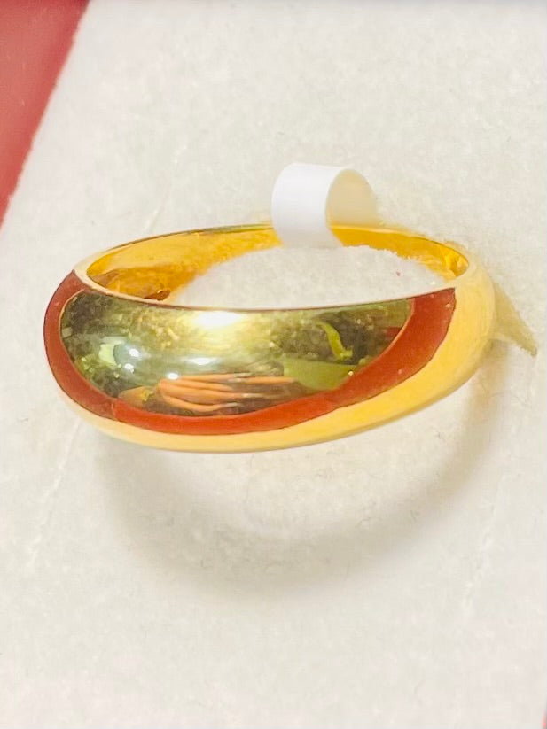 Bague en or jaune 18 carats bombée