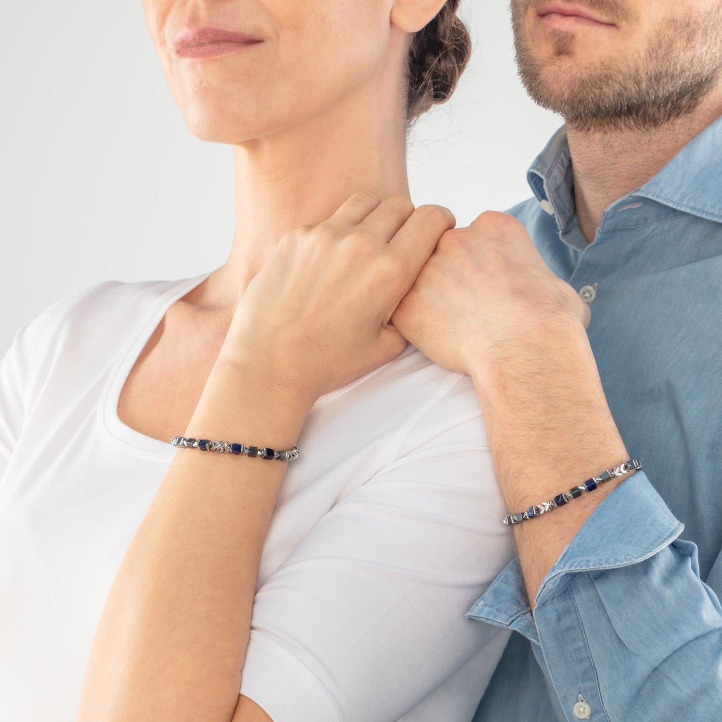 Unisex bracelet cubes chain bleu